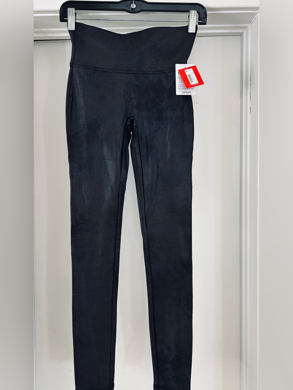 Nwt Spanx Faux Leather Fleece-Lined Leggings Black Distressed Size Small Petite